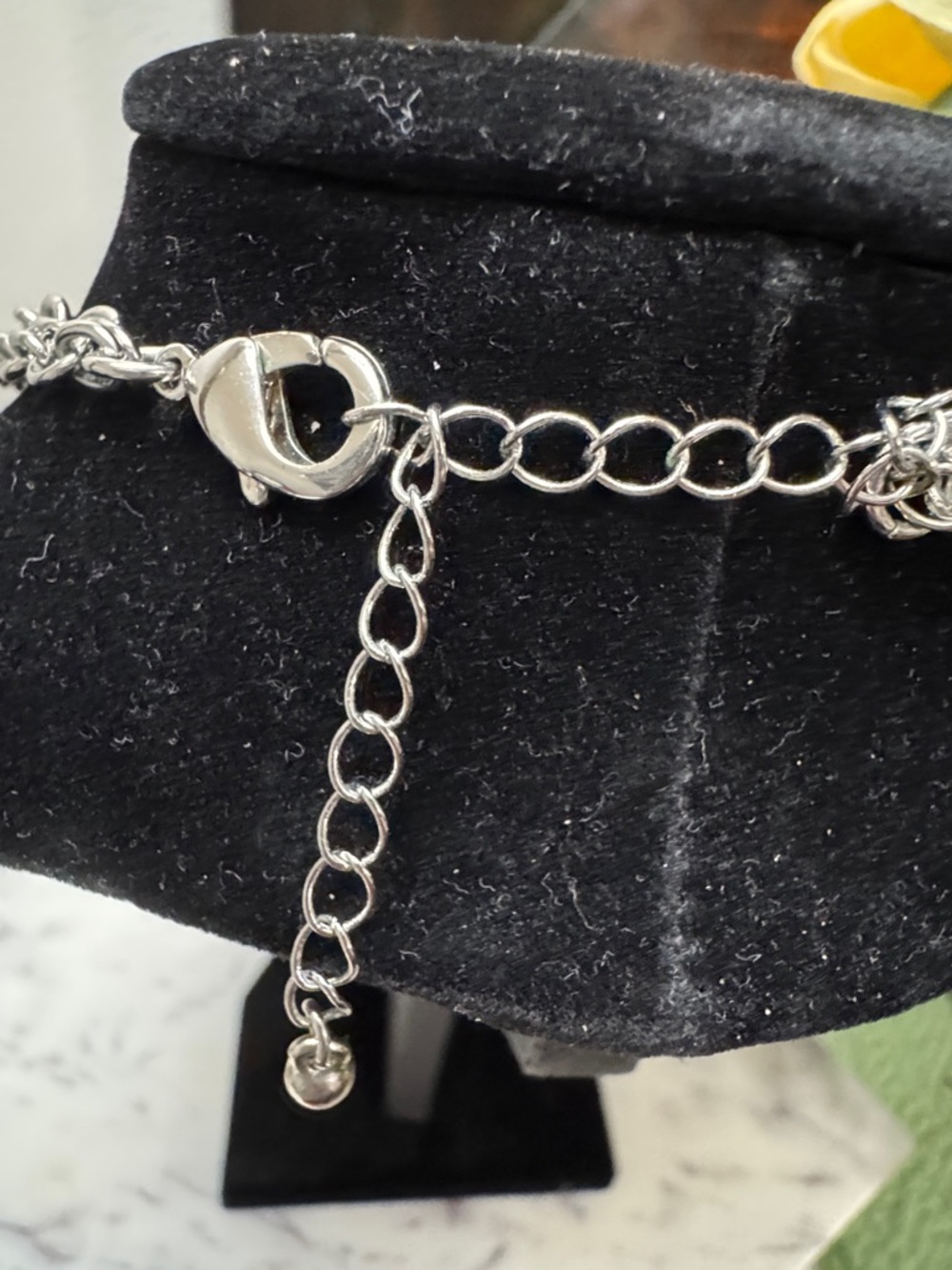 Mixed Metal Teardrop Link Necklace - Women Jewelry - Picture 4 of 4